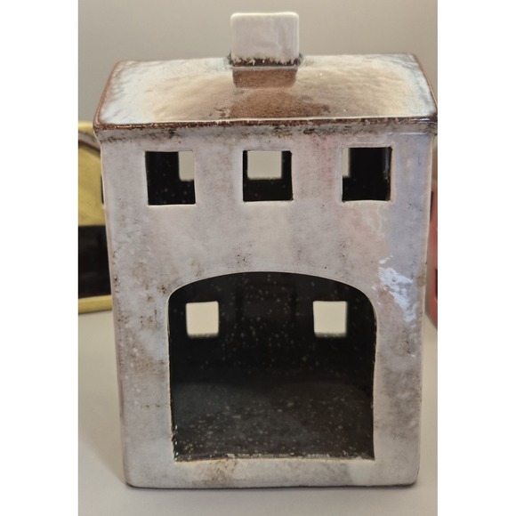 Mini Ceramic Village  Six Houses. Light Up With Your Candles - Picture 7 of 16